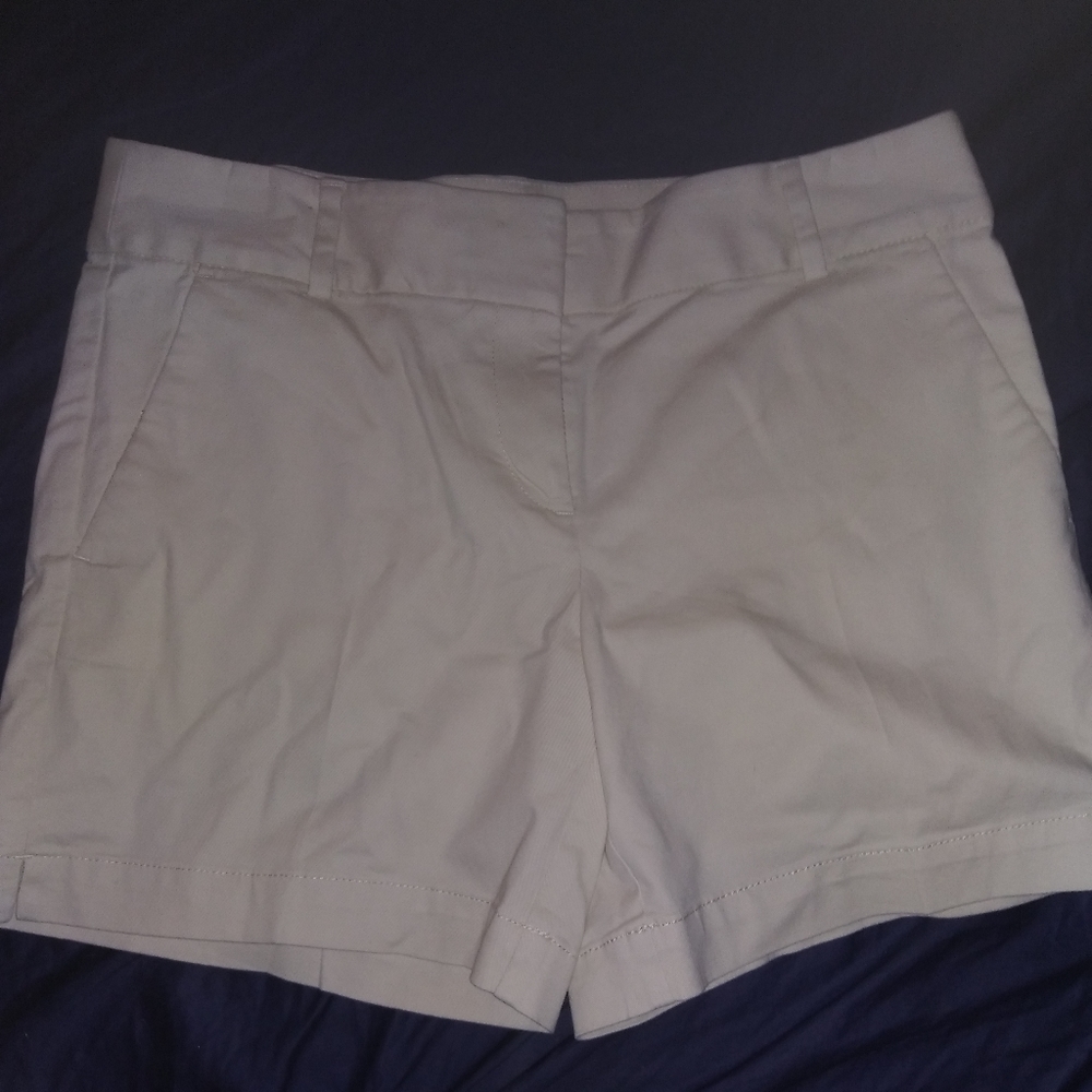 LOFT Khaki shorts